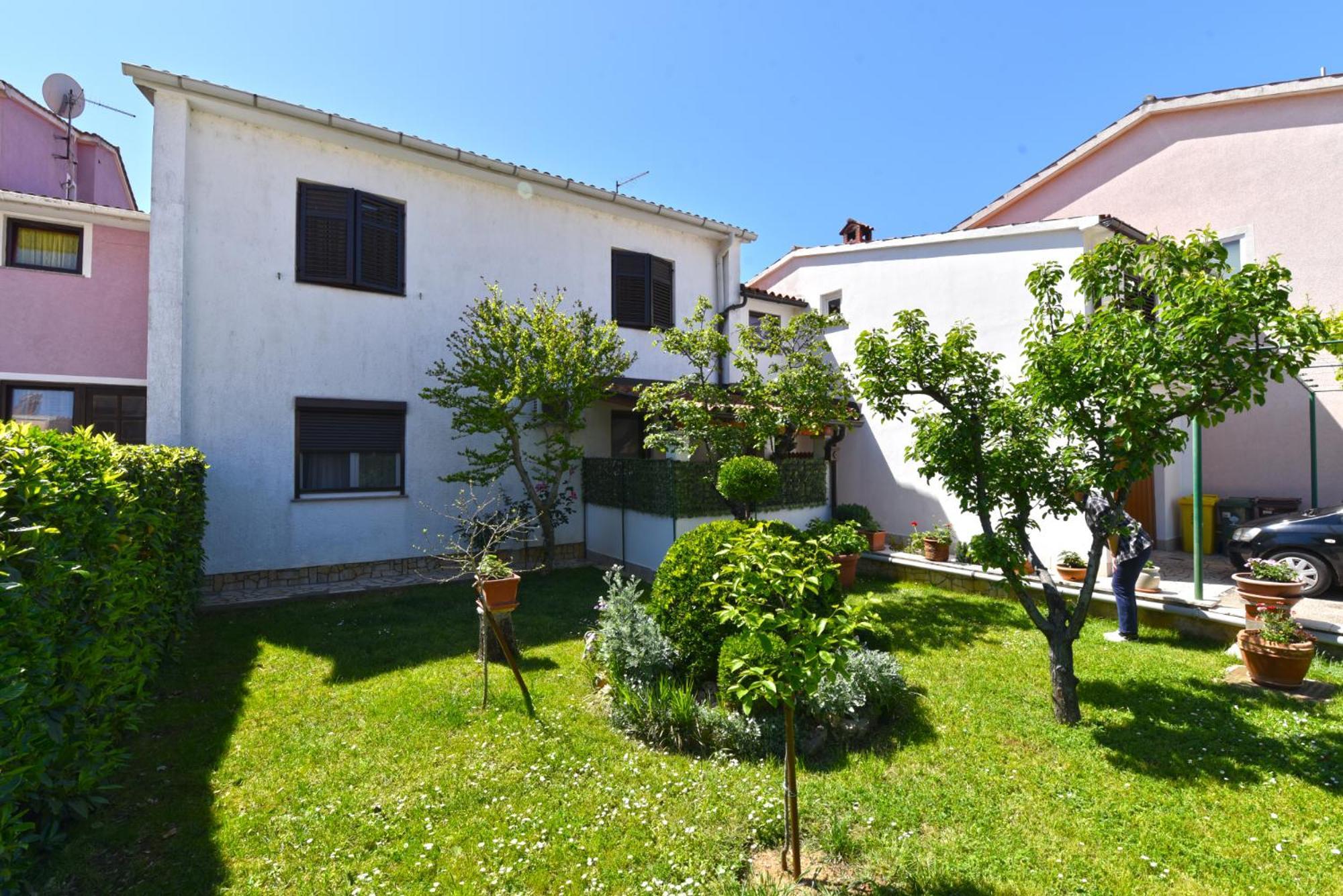 Apartments Nevina 1230 Pula Exterior photo